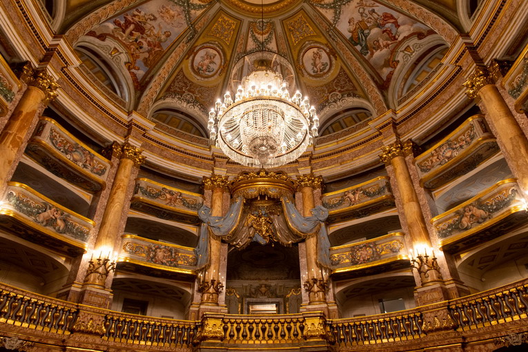 Teatro di Corte aperto tutti i giorni fino alla fine dell’anno, la Reggia di Caserta sempre più accogliente