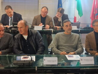 Fiumicino, presentato in Aula consiliare il libro di Pasquale Pes "Fermarsi in tempo"