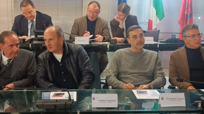 Fiumicino, presentato in Aula consiliare il libro di Pasquale Pes "Fermarsi in tempo"