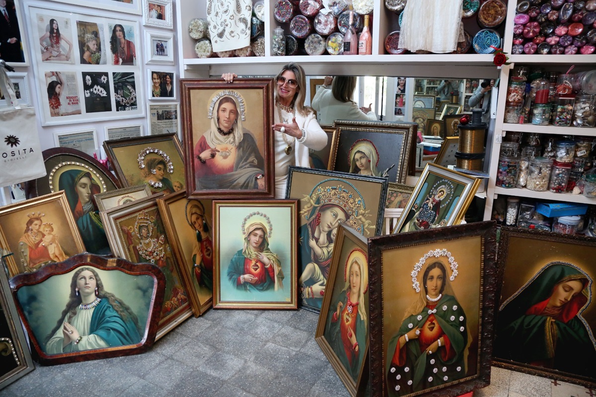 Napoli, l’esposizione Le Madonne di Rosita presso la Chiesa Sant’Angelo a Segno in Via dei Tribunali