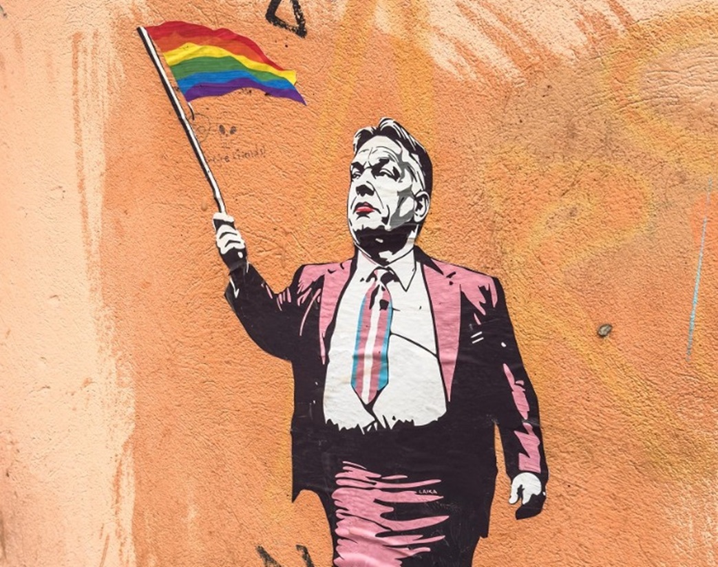 Budapest, la street artist Laika sfida Orbán prima del Pride con la nuova opera