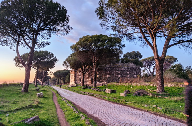 Turismo, Isnart: “L’Appia Regina Viarum volano di sviluppo per le aree interne: il riconoscimento Unesco apre nuove opportunità"